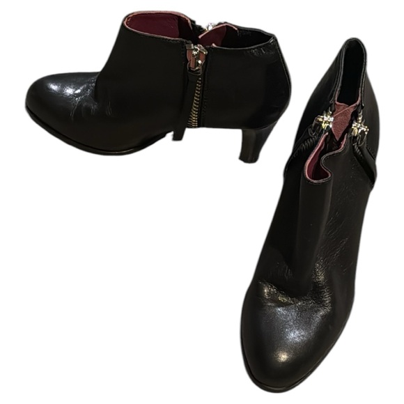 Coach black boots size 8 - Picture 2 of 5